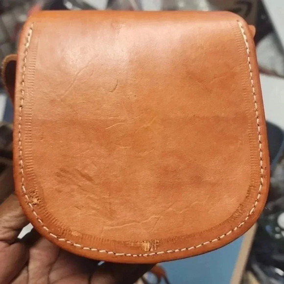 Tooled Leather mini Crossbody bag - Picture 10 of 13